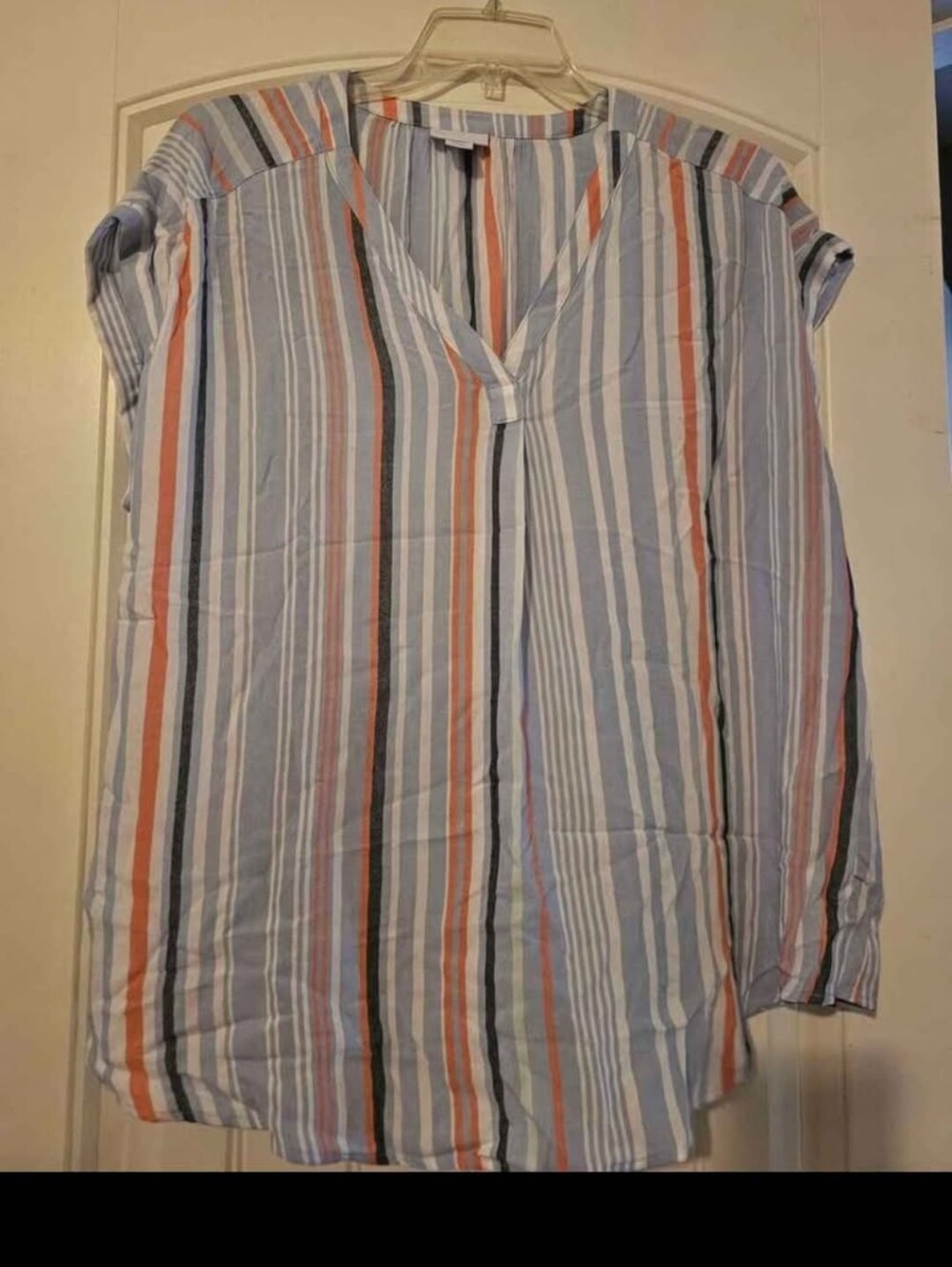 New Liz Claiborne size XXL top (100% rayon)